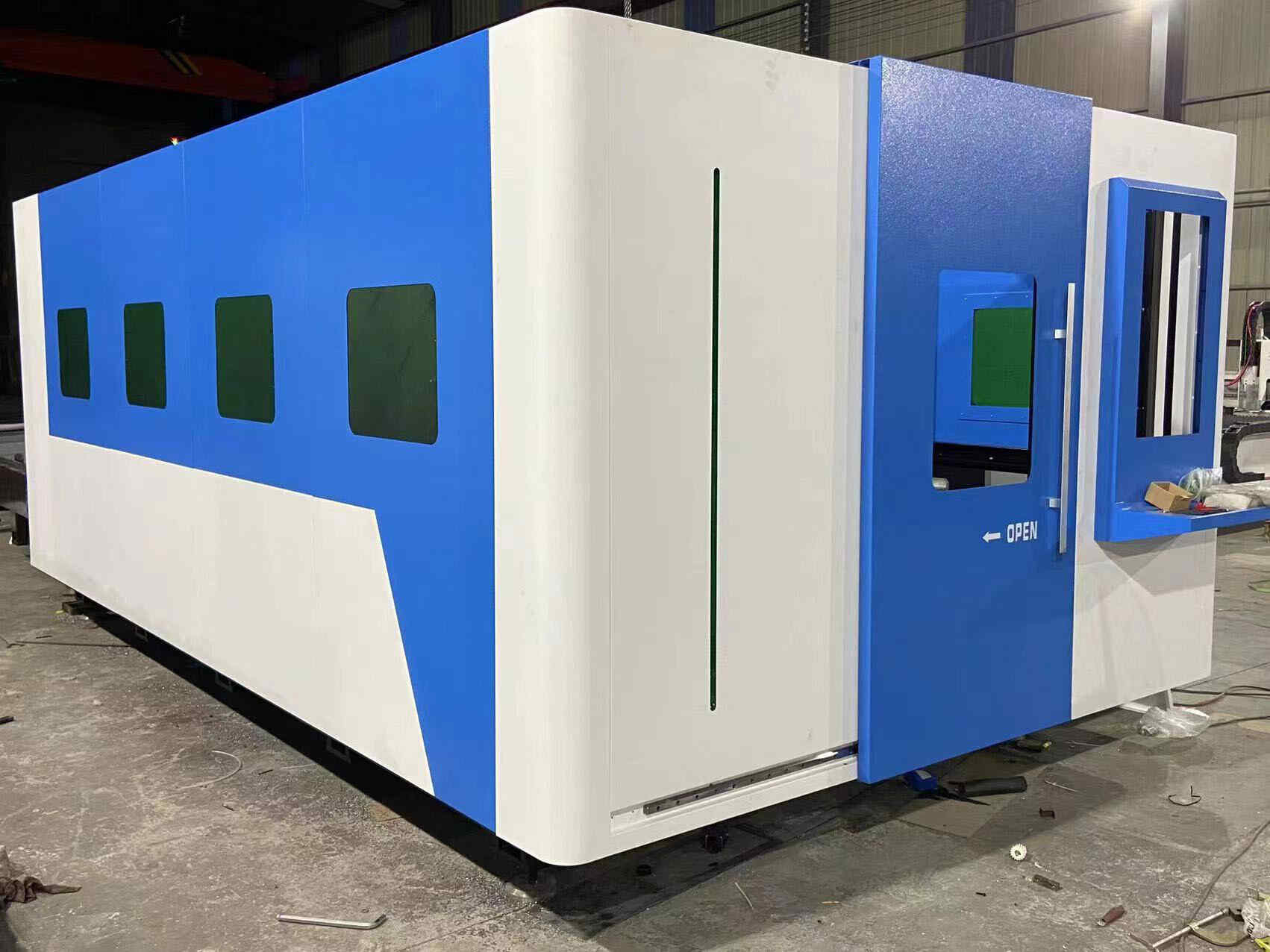 2000W lasersnijmachine voor metaal